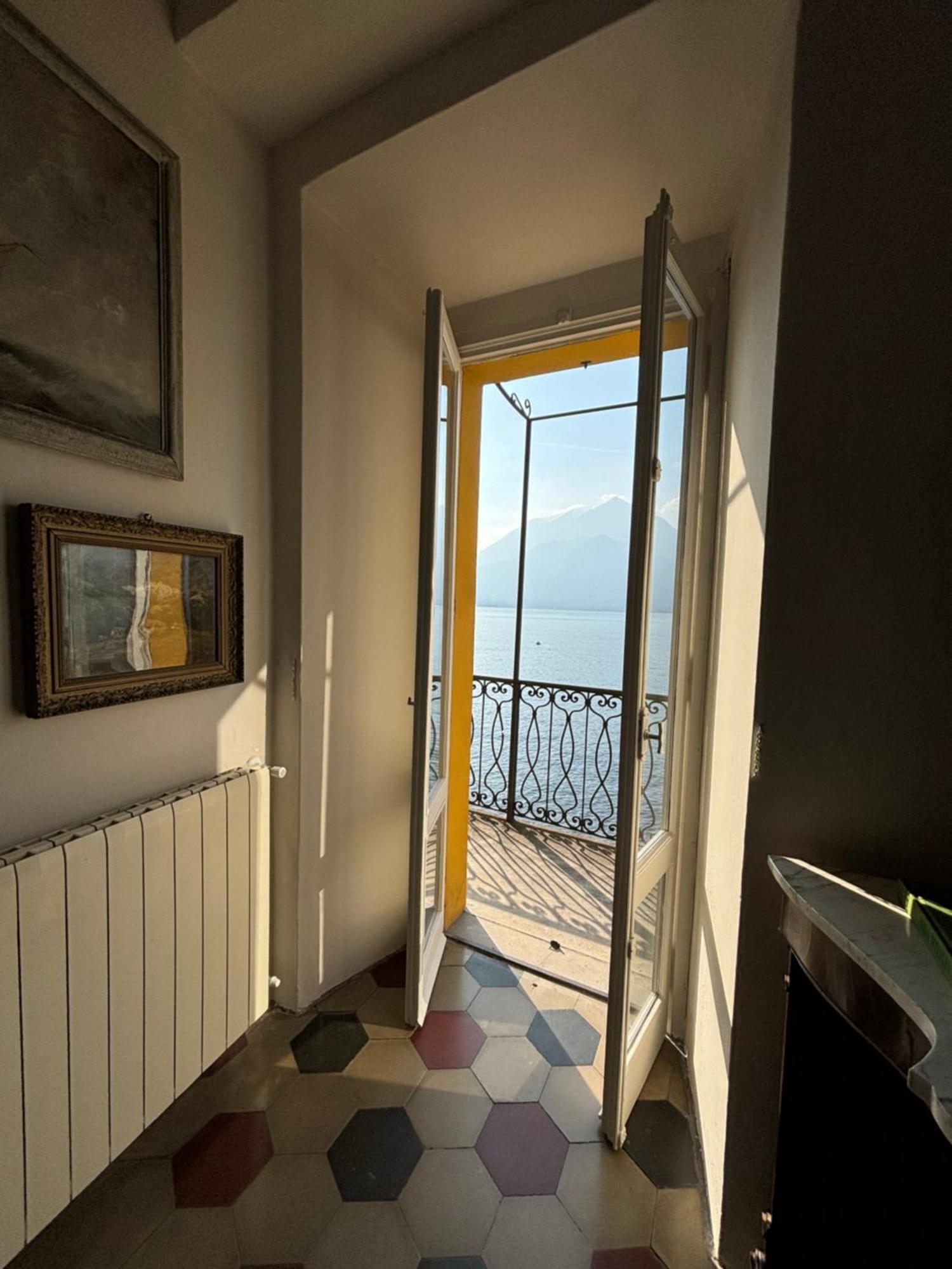 Varenna Caffe Apartment Eksteriør billede